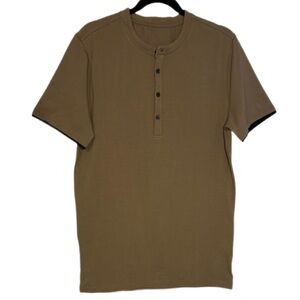 Hodo Sports NWT Brown Short Sleeve Henley Tee Men’s Medium